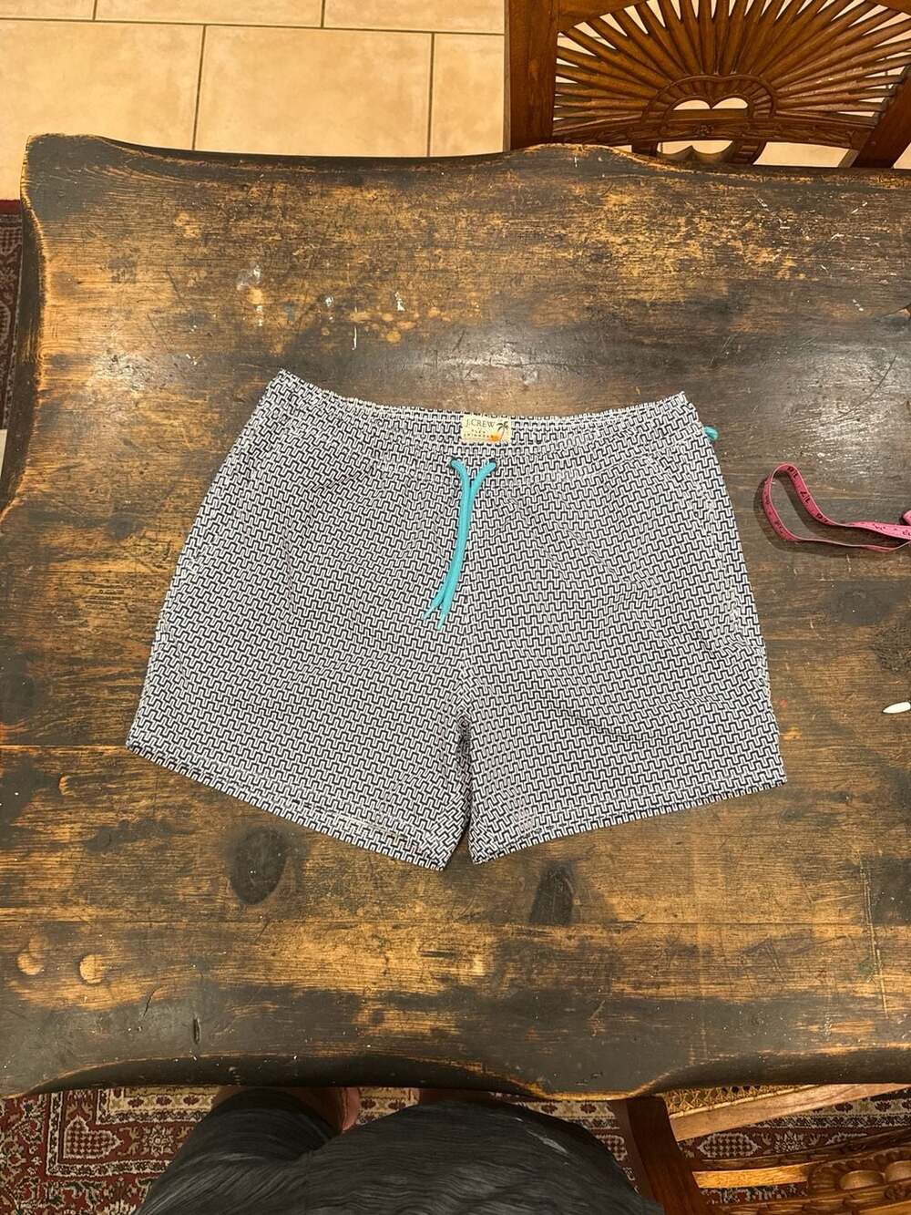 J.Crew Flex Swimwear Men's 6" Stretch Swim Trunk in Blue Maze Print Size Medium